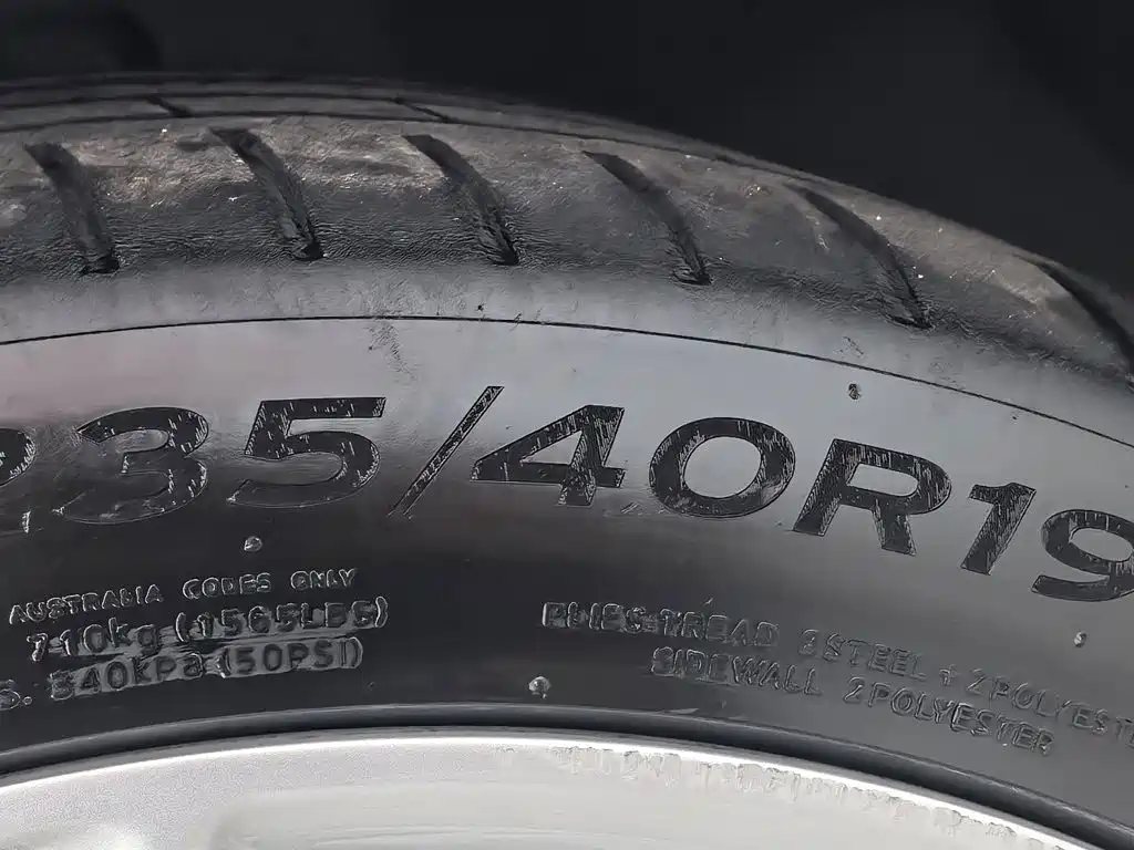 Tesla Model 3 (Import) 2019 2019 Long Range All-Wheel Drive Edition
