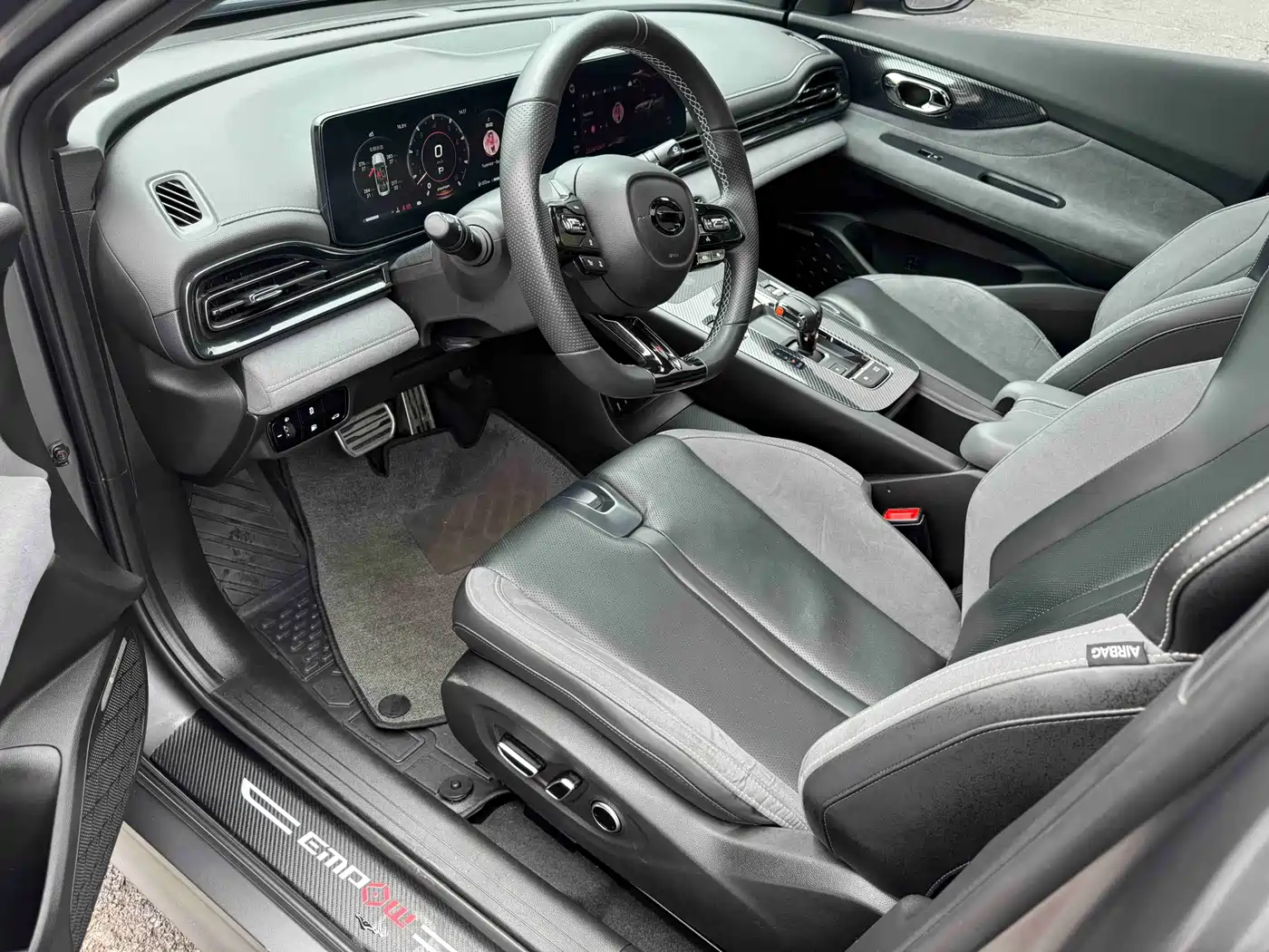 GAC Trumpchi Trumpchi Emkoo 2023 400T Auto R MAX фото 4