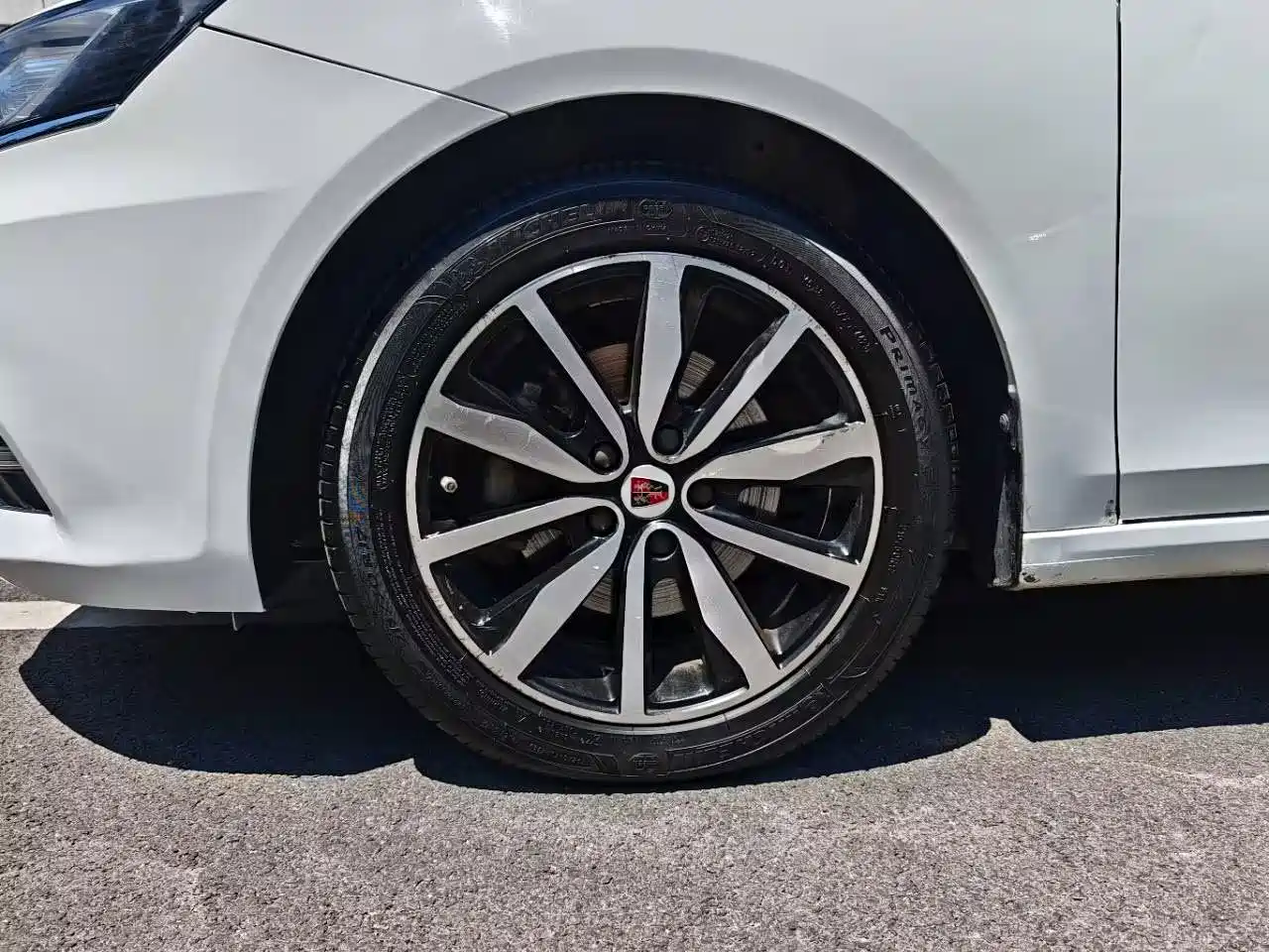 Roewe i6 2018 2018 20T Automatic Flagship Edition