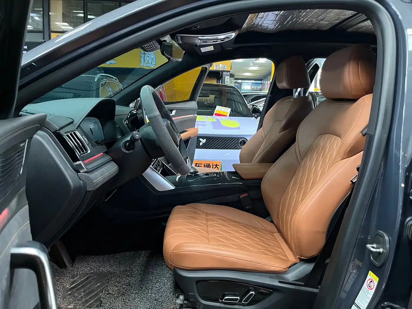 BYD Tang New Energy 2023 Model DM-i Champion Edition 112KM Honor фото 9