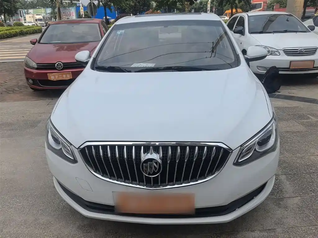 Buick Excelle 2015 15N Automatic Elite фото 3