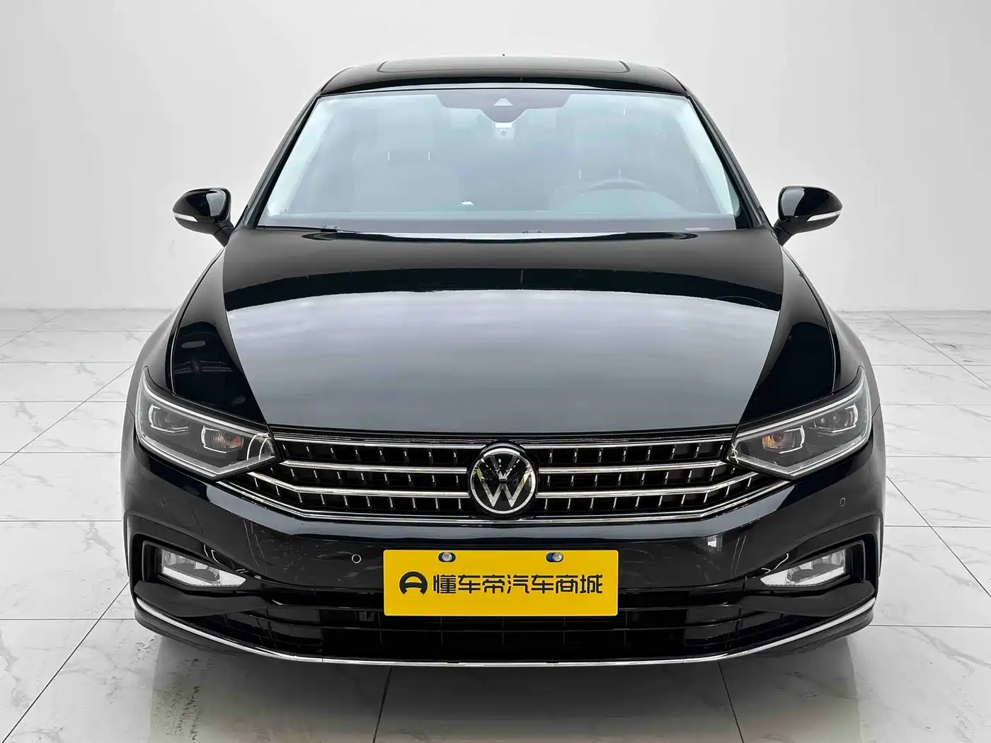 Volkswagen Magotan 2025 Facelift Public Edition 330TSI DSG Luxury фото 3