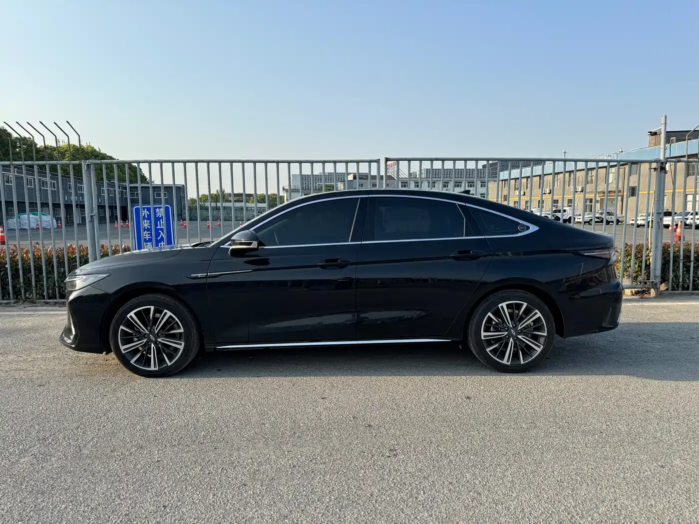 CHERY ARRIZO 8