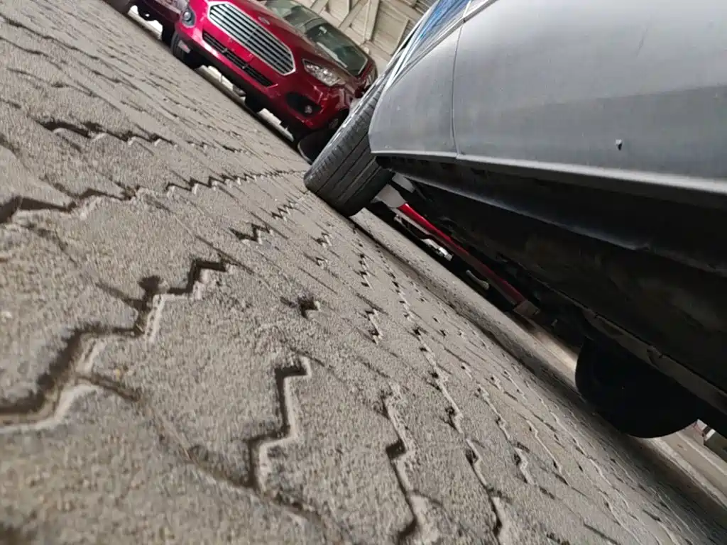 Qoros 5 2016 2016 1.6T Auto Luxury