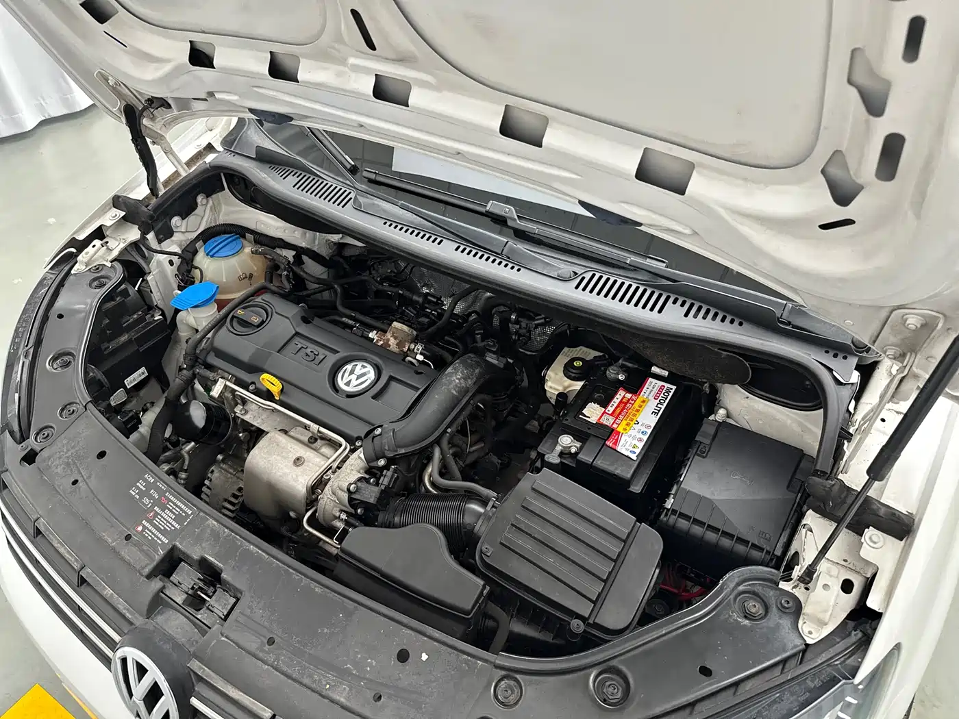 Volkswagen Touran 2015 1.4T DSG Flagship Edition 5-seater фото 39