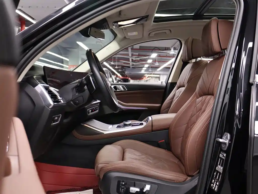 BMW X7 2023 xDrive40i Leading Luxury Package фото 7