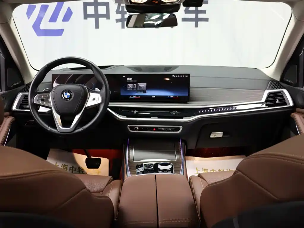 BMW X7 2023 xDrive40i Leading Luxury Package фото 13