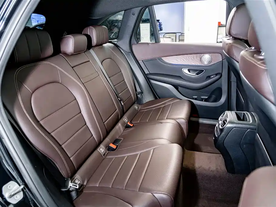 Mercedes-Benz GLC 2020 Facelift GLC 260 L 4MATIC Luxury фото 22
