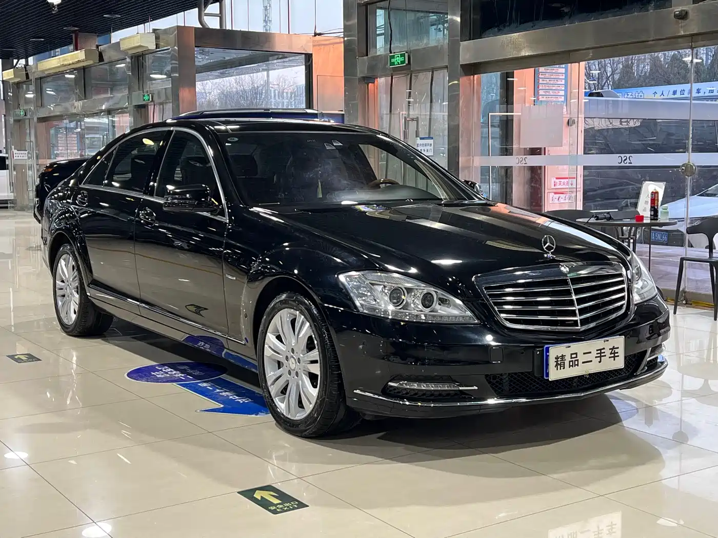 Mercedes-Benz S-Class 2011 S 500 L CGI 4MATIC фото 3
