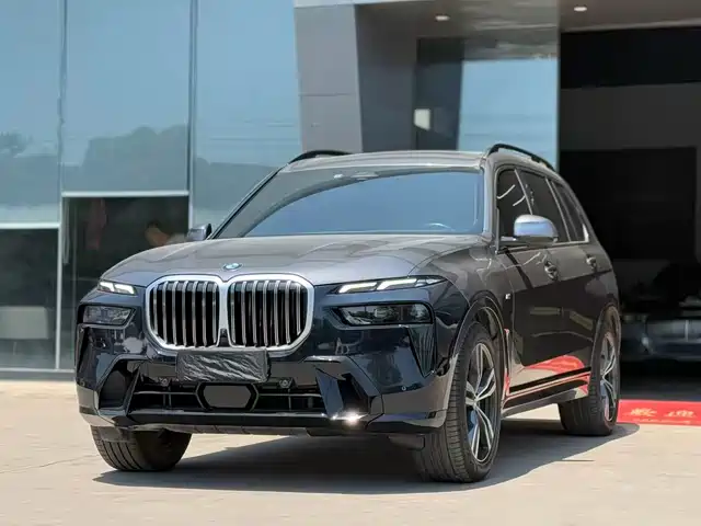 BMW X7 2023 xDrive40i Exclusive M Sport Package