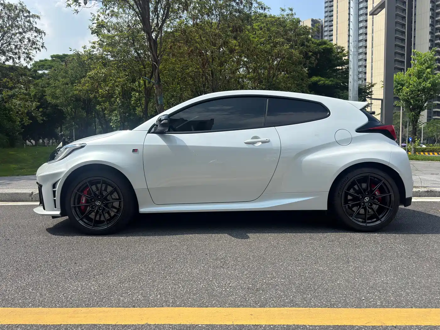 Toyota GR YARIS фото 4