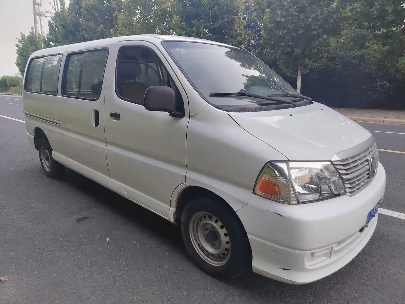 Jinbei Express 2018 2017 2.0L Comfort V19