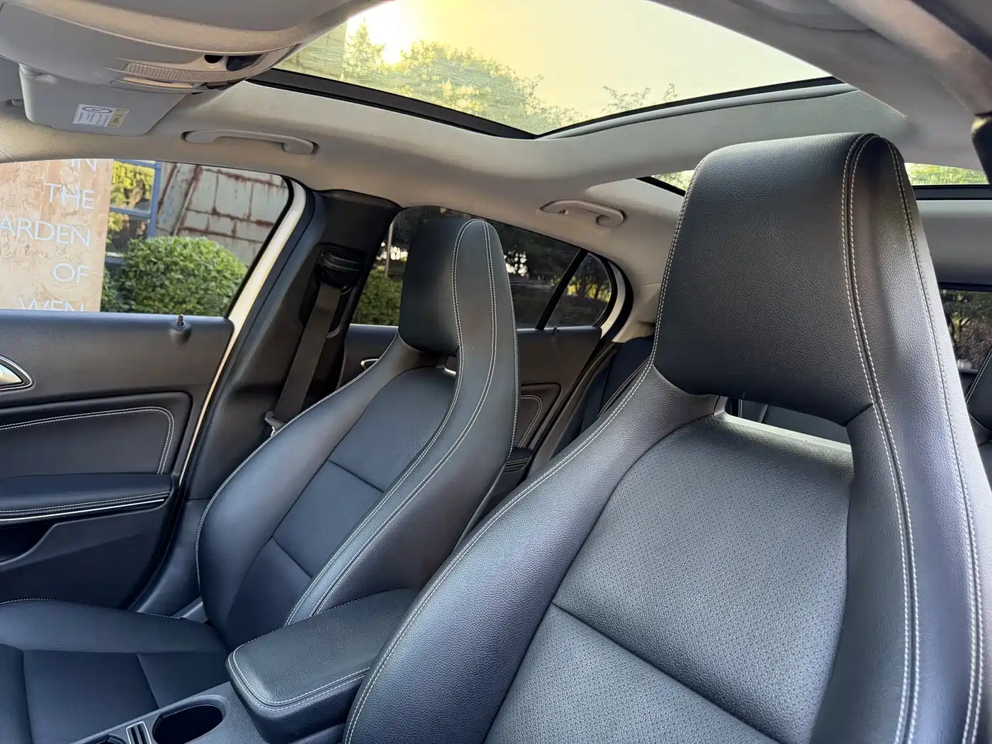 Mercedes-Benz GLA 2016 GLA 220 4MATIC Fashion фото 15