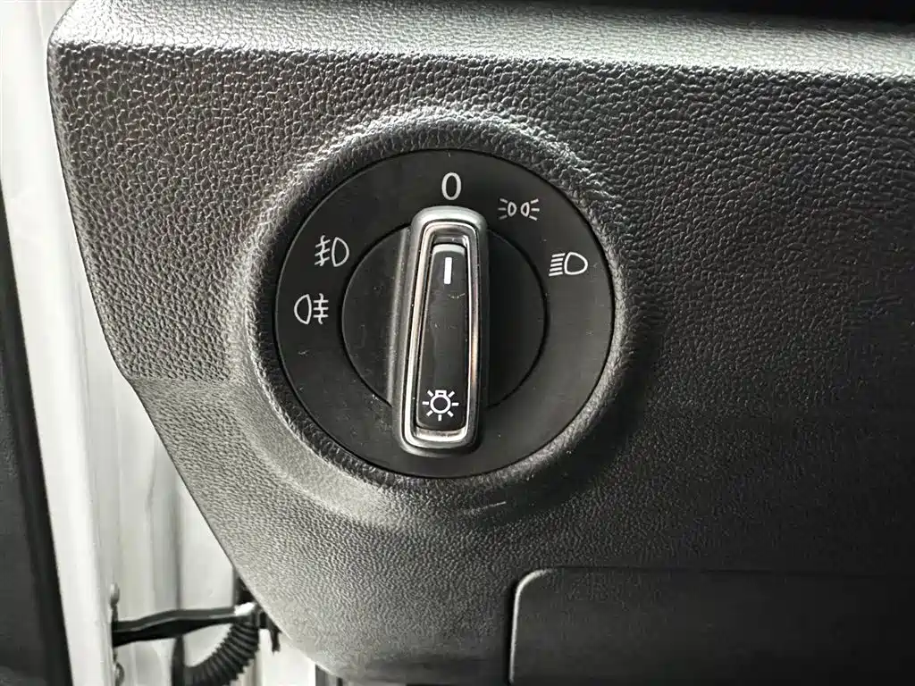 Volkswagen T-ROC 2021 280TSI DSG 2WD Comfort Connected фото 22