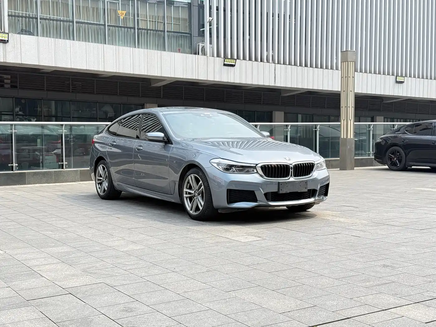 BMW 6 Series GT 2019 630i M Sport Package фото 3