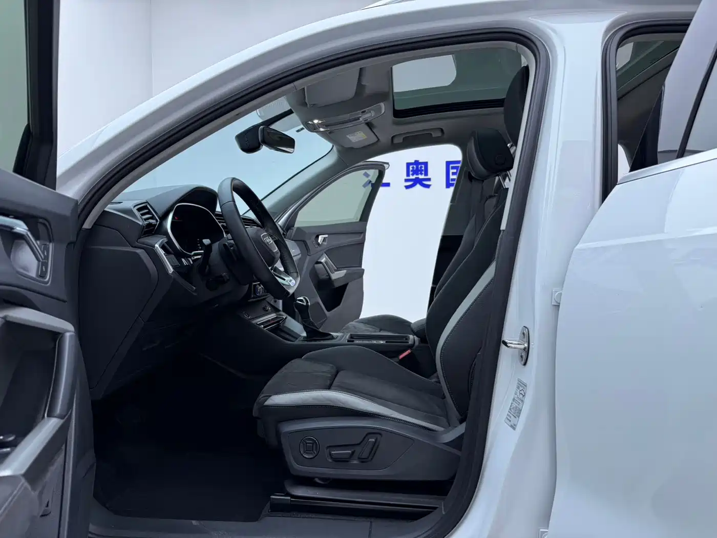 Audi Q3 2023 35 TFSI Fashion Dynamic (1.4T) фото 5