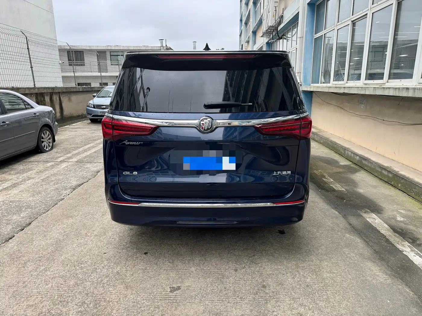 Фото 8 - Buick GL8
