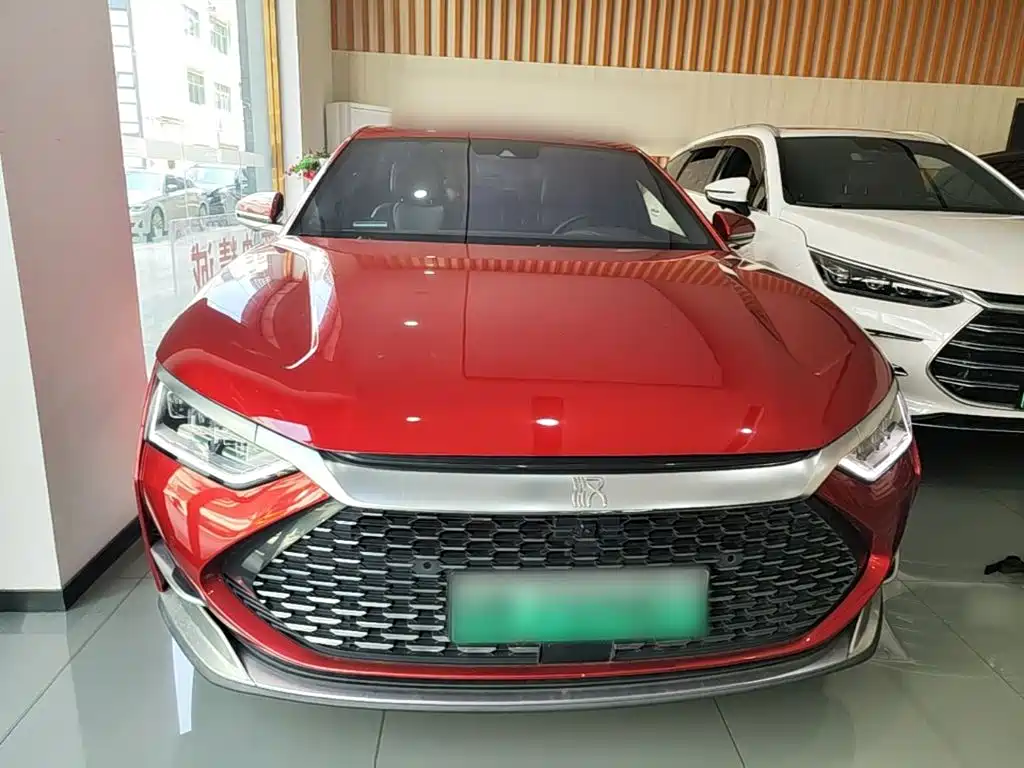 Фото 3 - BYD Han