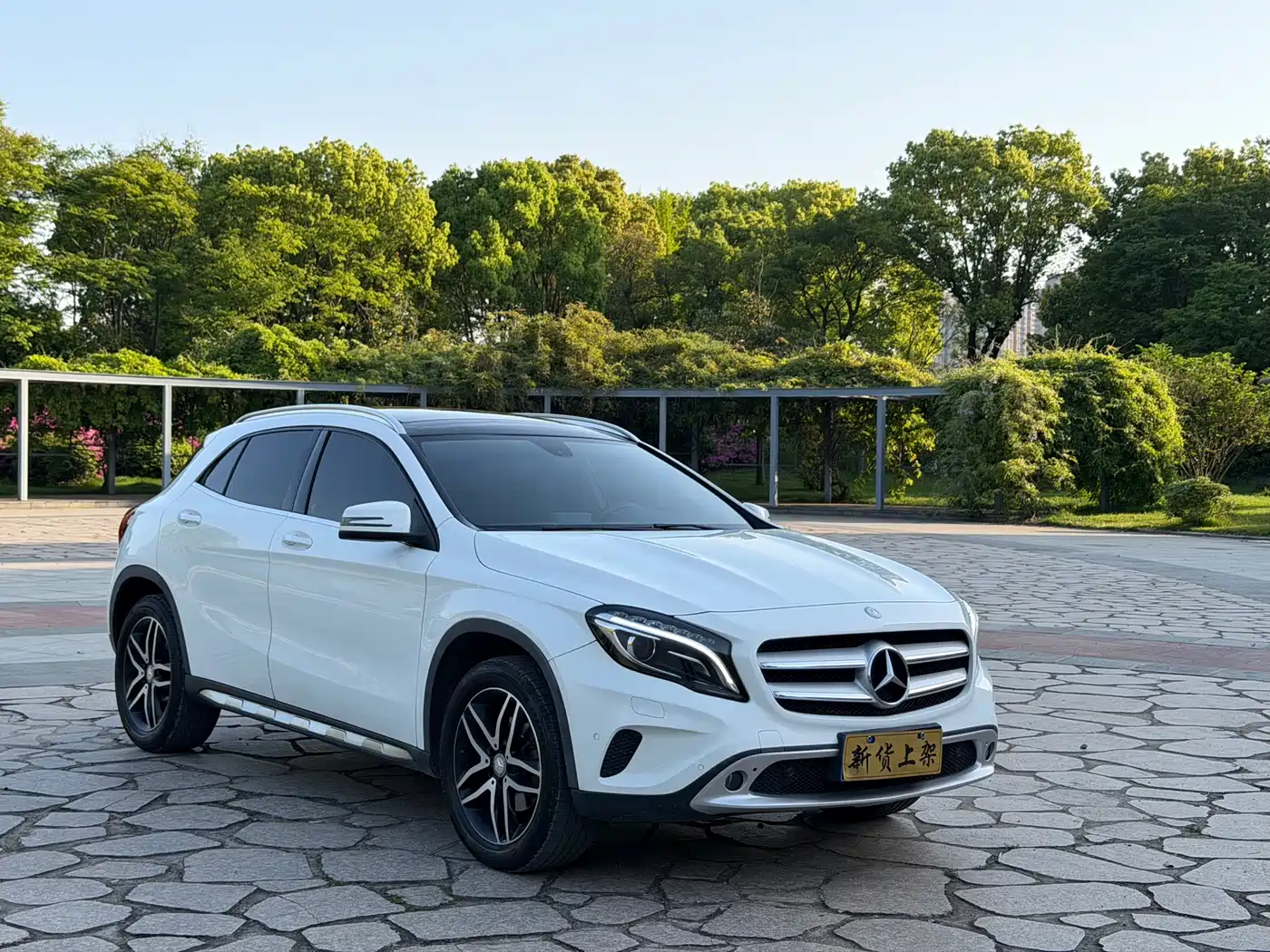 Mercedes-Benz GLA 2016 GLA 220 4MATIC Fashion фото 4