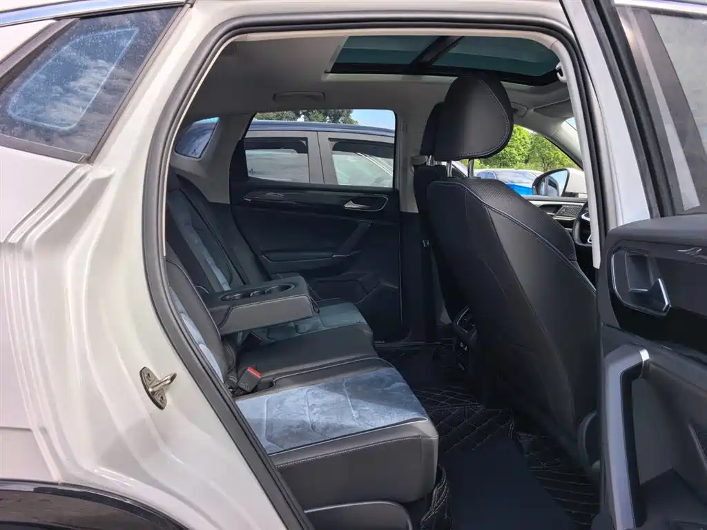 Volkswagen Tayron X 2020 330TSI 2WD Flagship Smart Edition фото 10