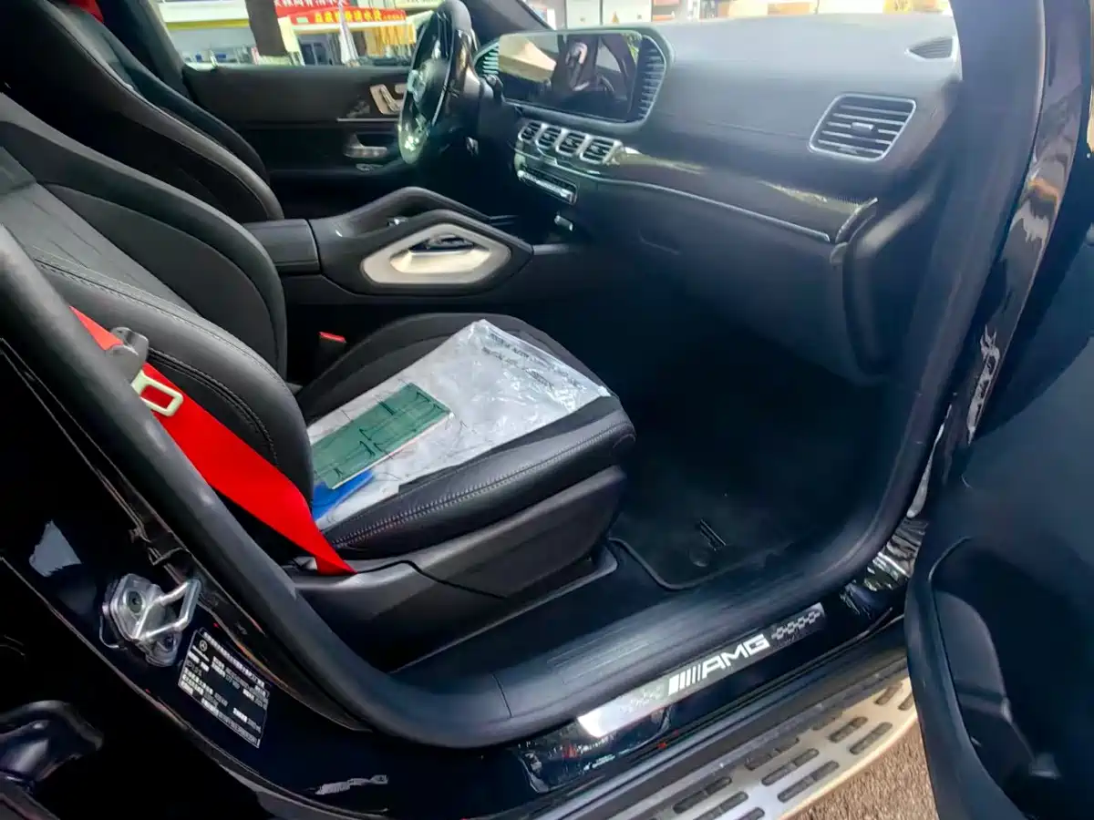 Mercedes-Benz GLS AMG 2025 2024 AMG GLS 63 4MATIC+