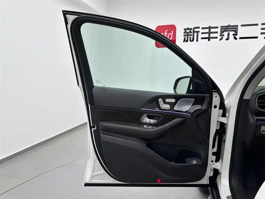 Mercedes-Benz GLE 2020 GLE 350 4MATIC Fashion фото 8