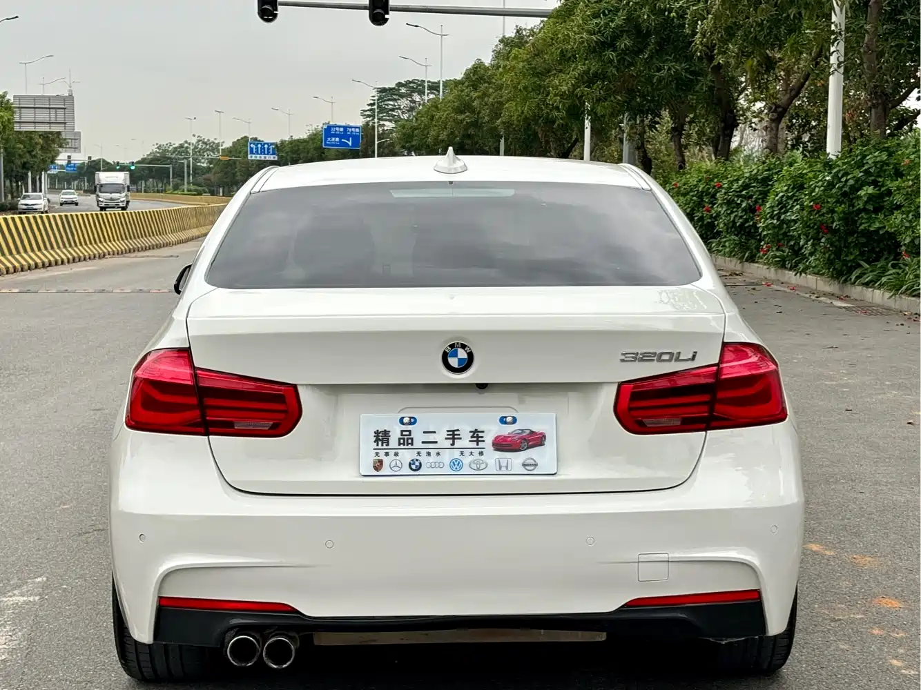 BMW 3 Series 2017 320Li M Sport фото 8