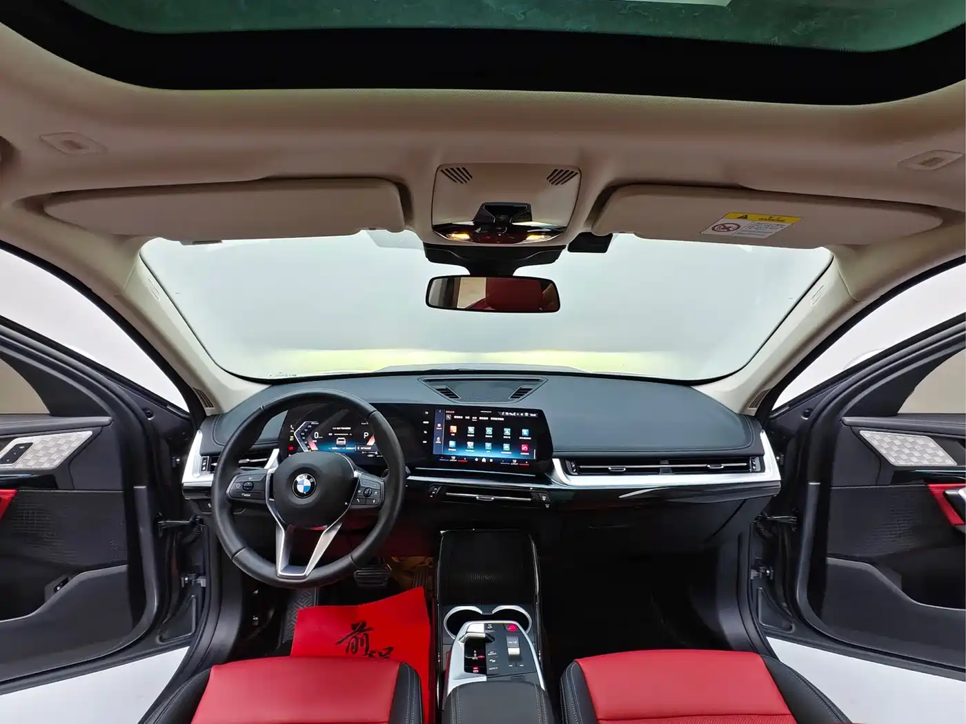 BMW X1 2023 sDrive20Li X Design Package фото 13