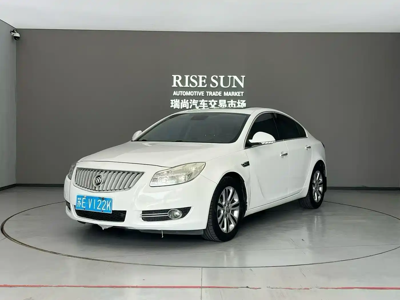 Buick Regal 2012 Model 2.0L Luxury