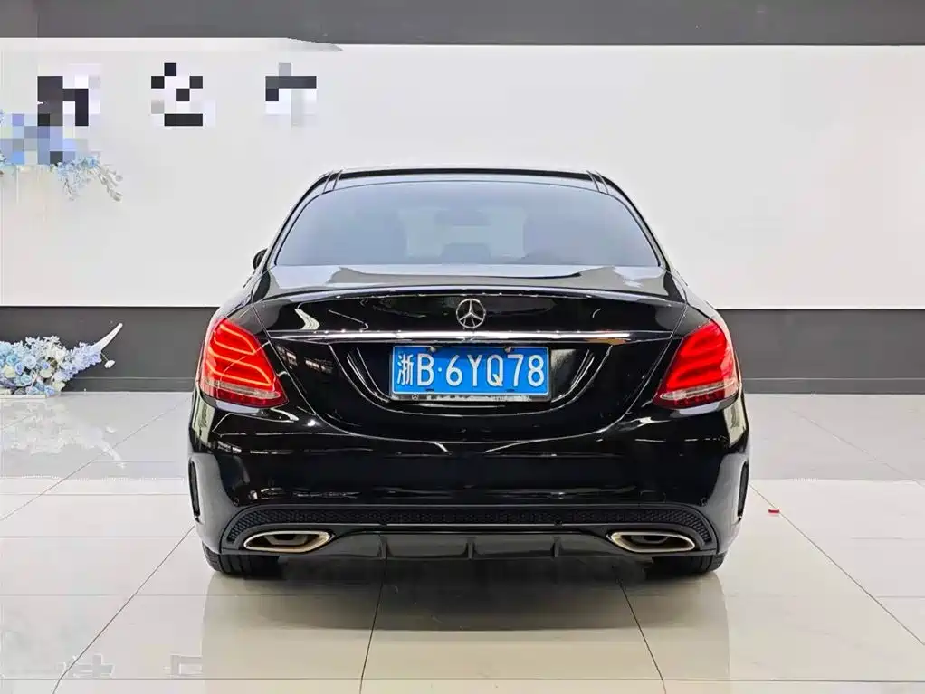 Mercedes-Benz C-Class 2015 Facelift C 200 L Sport фото 8