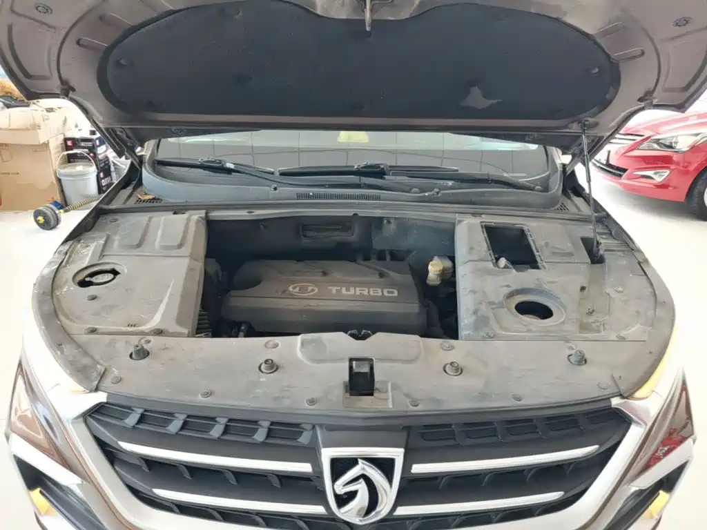 Baojun 530 2019 2018 Model 1.5T DCT Flagship (China V)