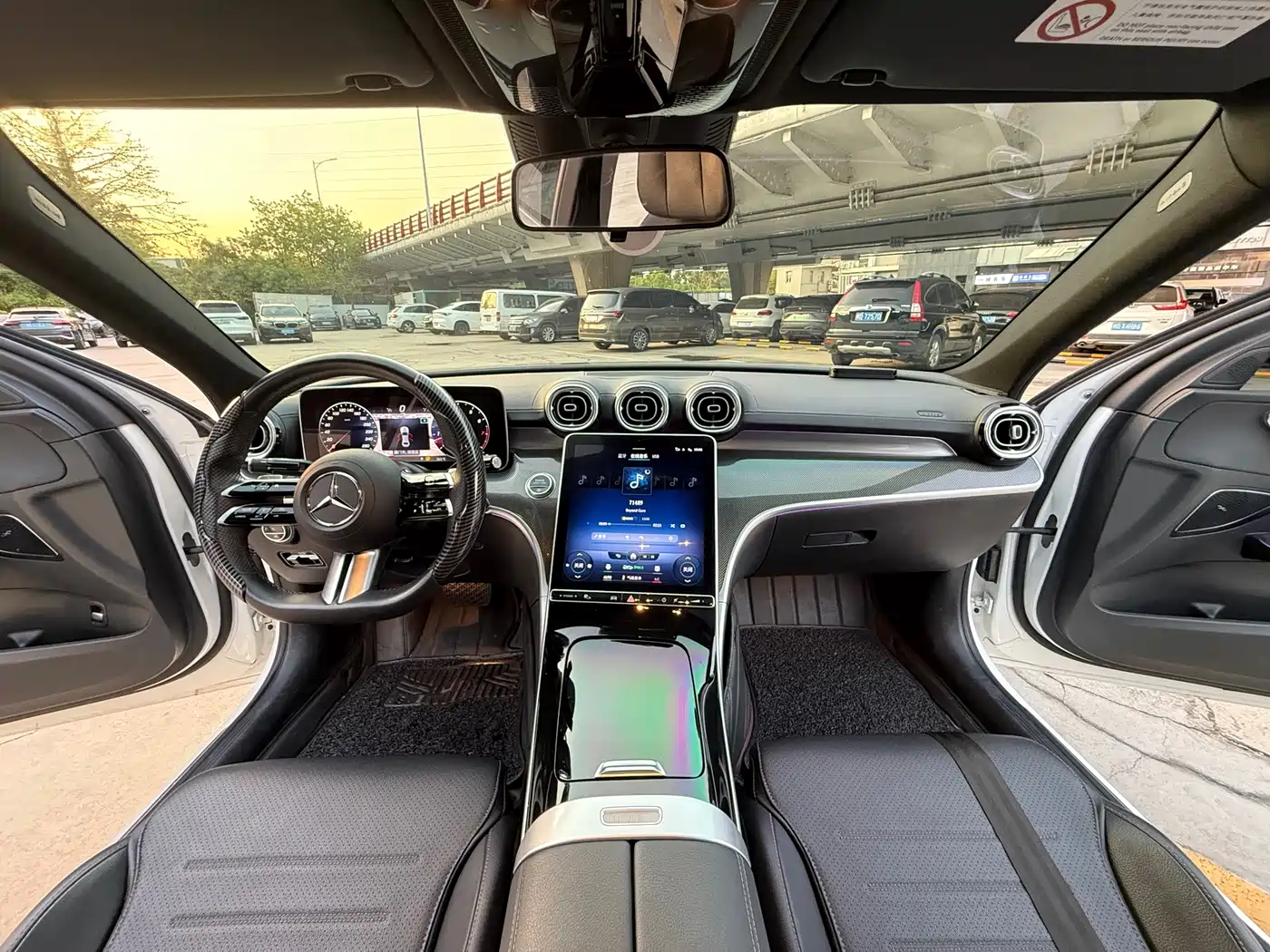 MERCEDES-BENZ C CLASS