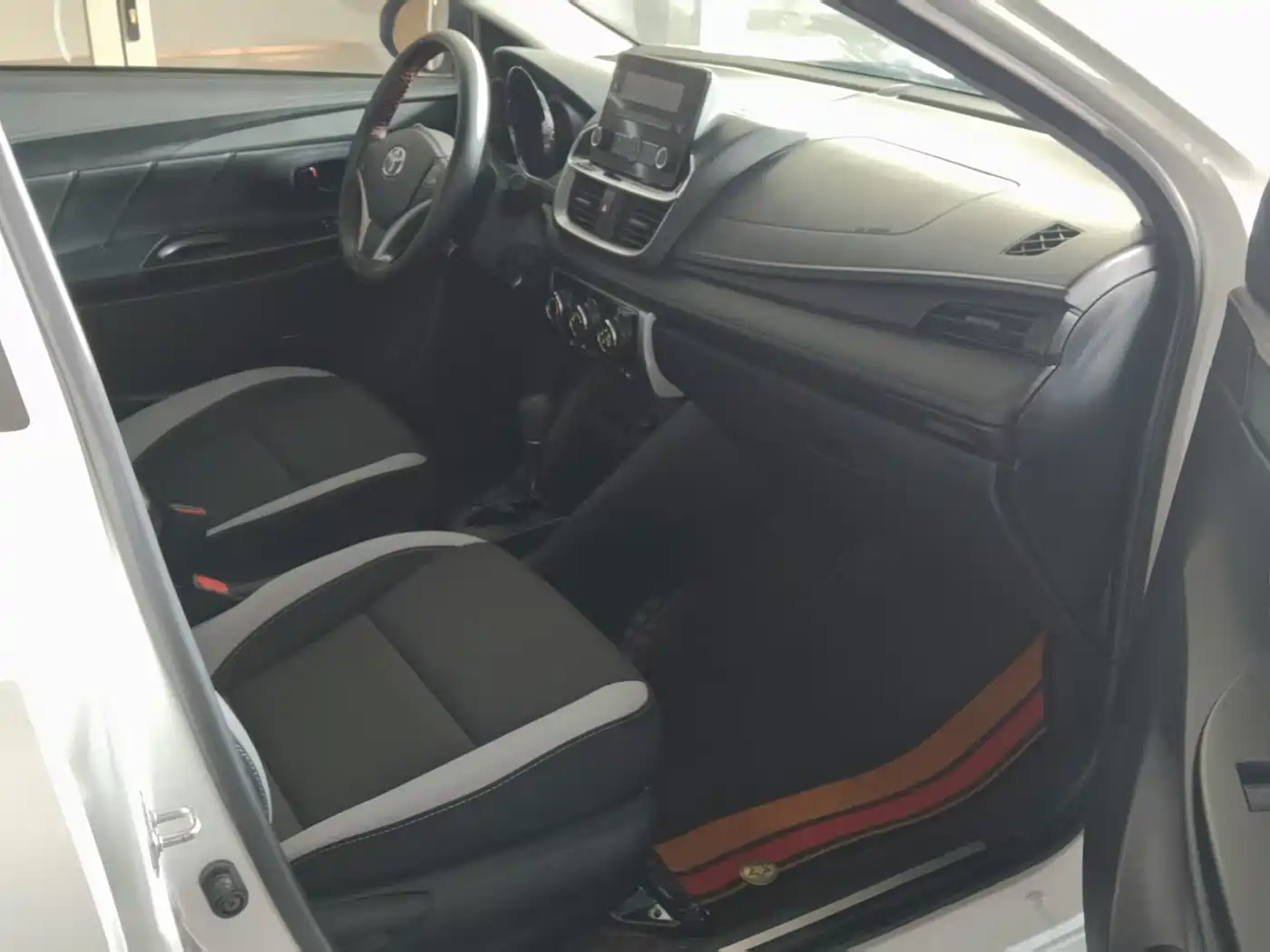 Toyota YARiS L Zhi Xuan 2022 Zhi Xuan X 1.5L CVT Leading PLUS Edition фото 7