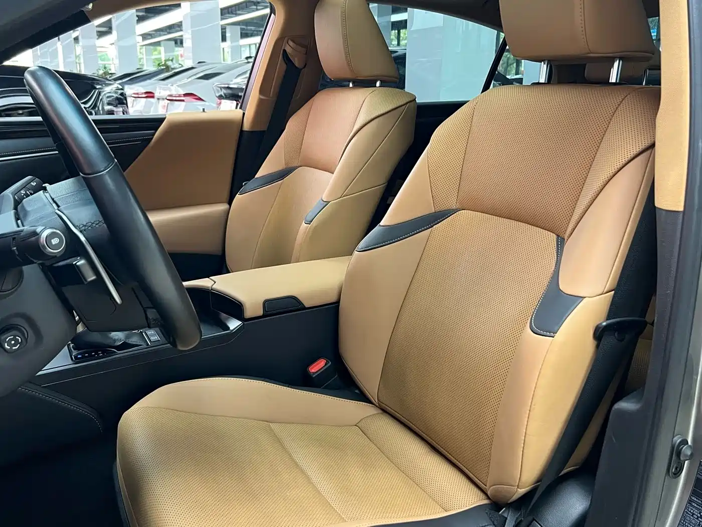 Lexus ES 2022 260 Excellence Edition фото 9