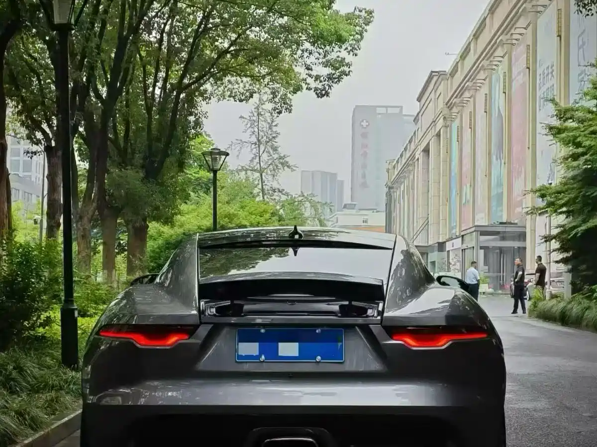 Jaguar F-TYPE 2024 2024 P300 75th Anniversary Collector's Hardtop Edition
