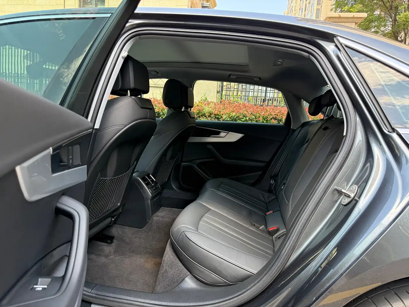 Audi A4L 2020 40 TFSI Luxury Dynamic фото 10
