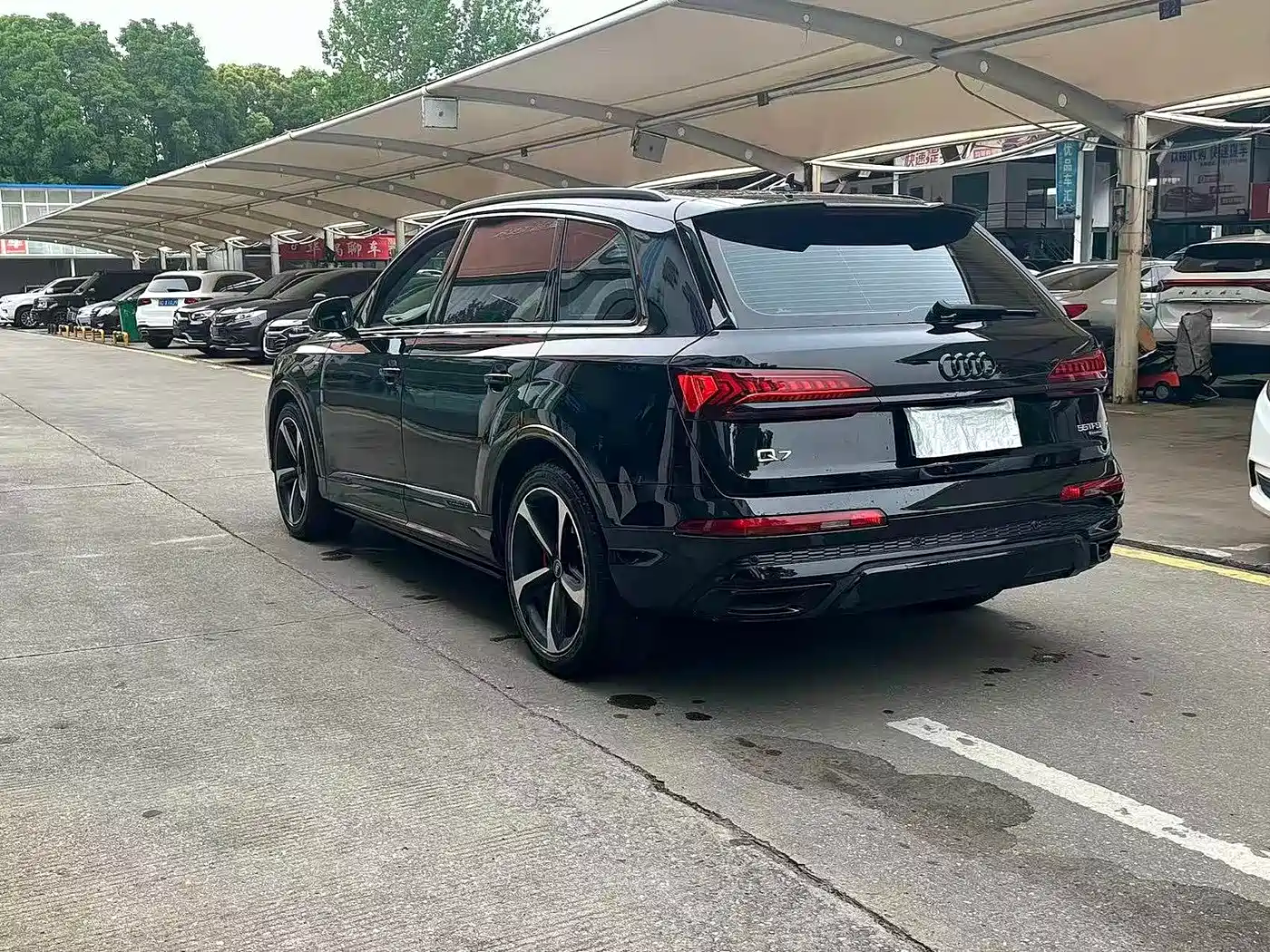 AUDI Q7