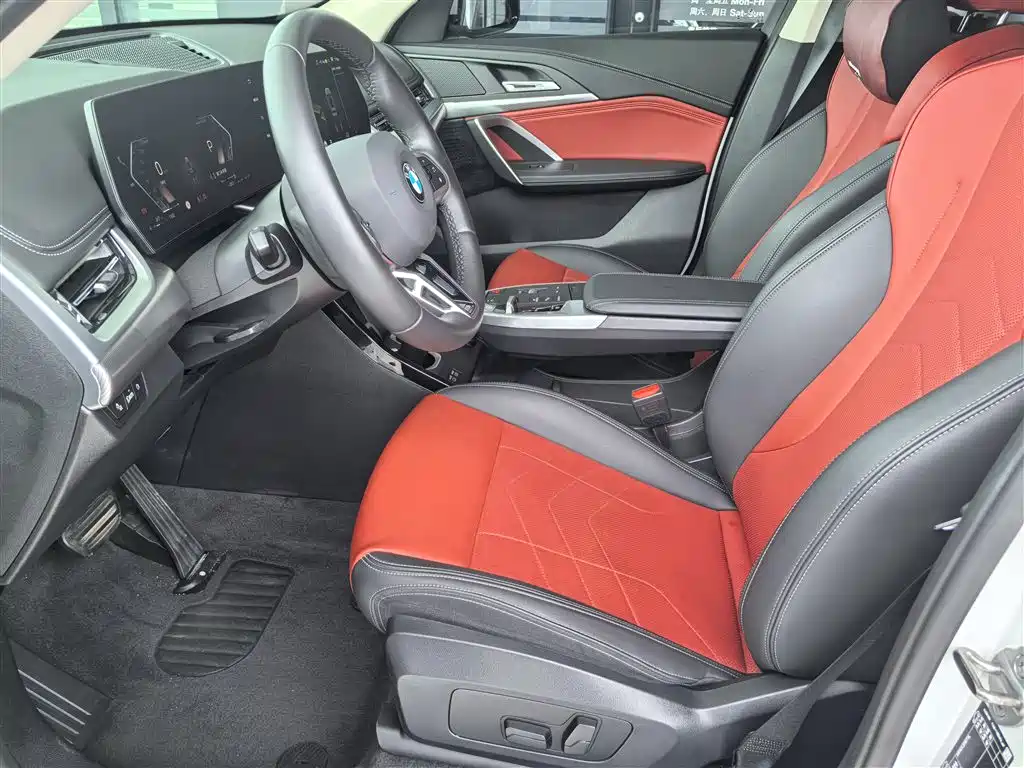 BMW X1 2024 sDrive25Li M Sport Package фото 5