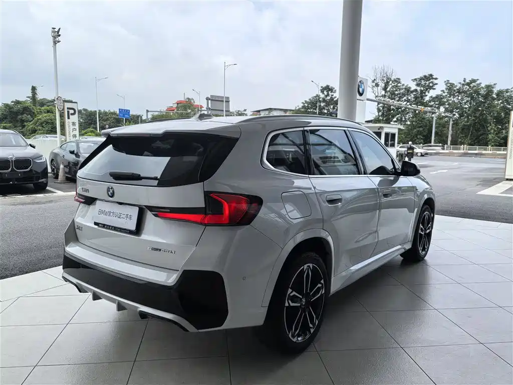 BMW X1 2024 sDrive25Li M Sport Package фото 10
