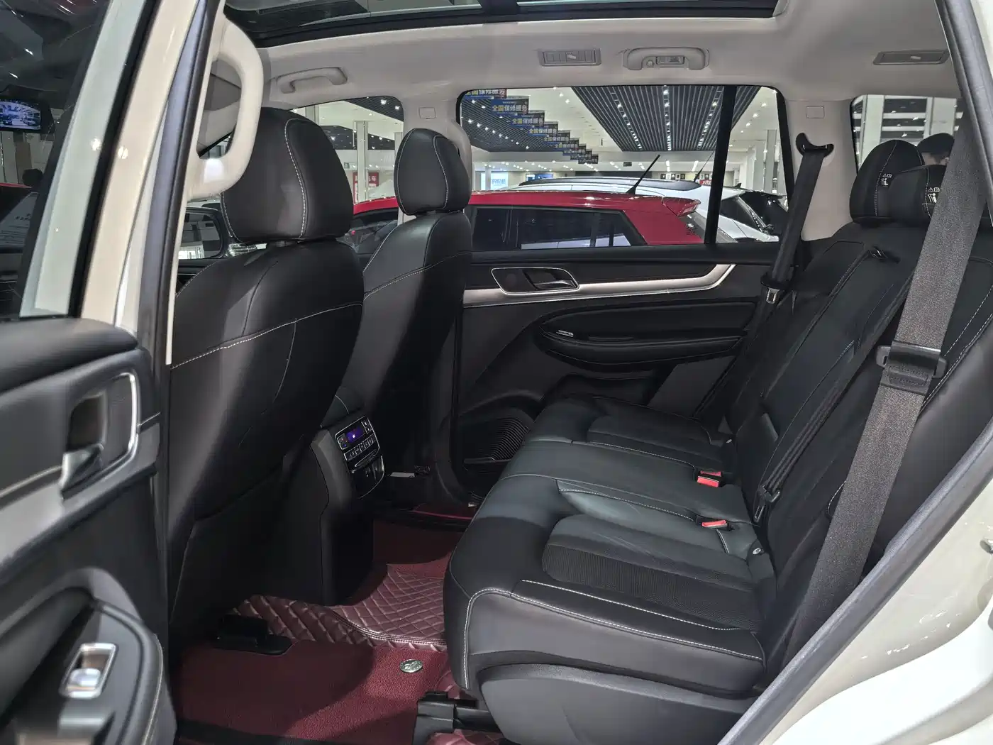Roewe RX8 2023 2019 30T Intelligent Internet 2WD Flagship Edition