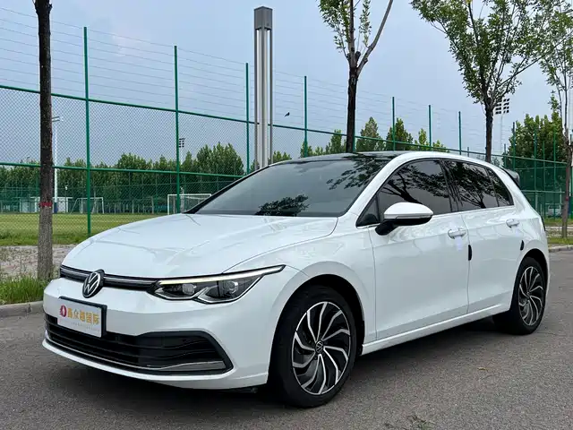 Volkswagen Golf 280TSI DSG Pro