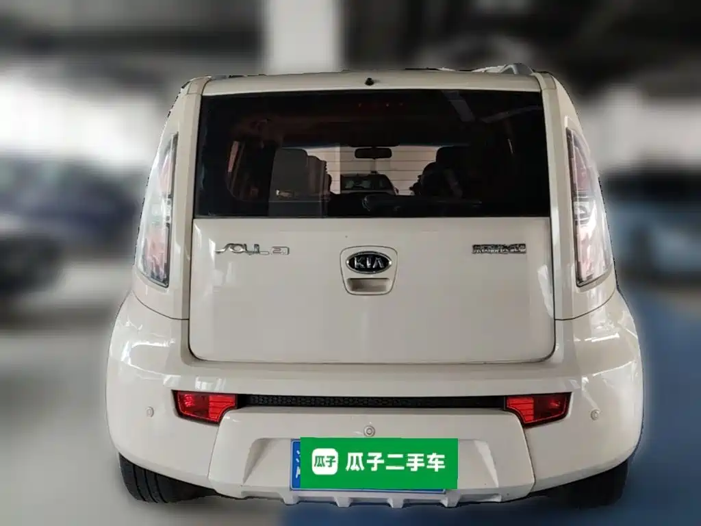 Kia Soul 2014 2013 1.6L AT Premium