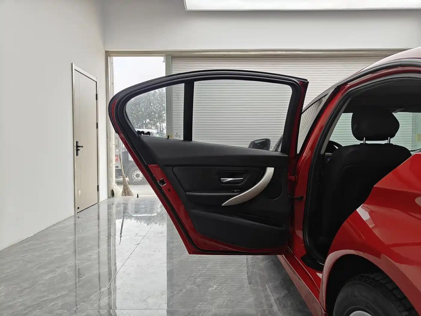 BMW 3 Series 2014 320i Fashion фото 10