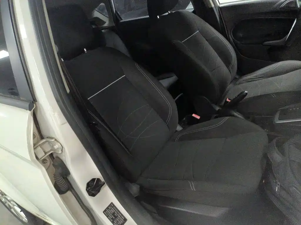 Ford Fiesta 2015 2013 Hatchback 1.5L Automatic Fashion