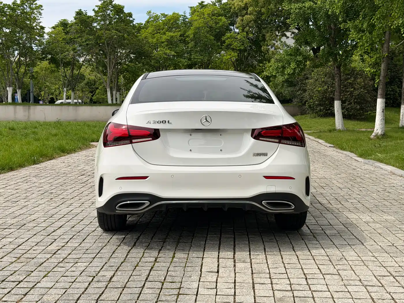 Mercedes-Benz A-Class 2023 A 200 L Fashion фото 11