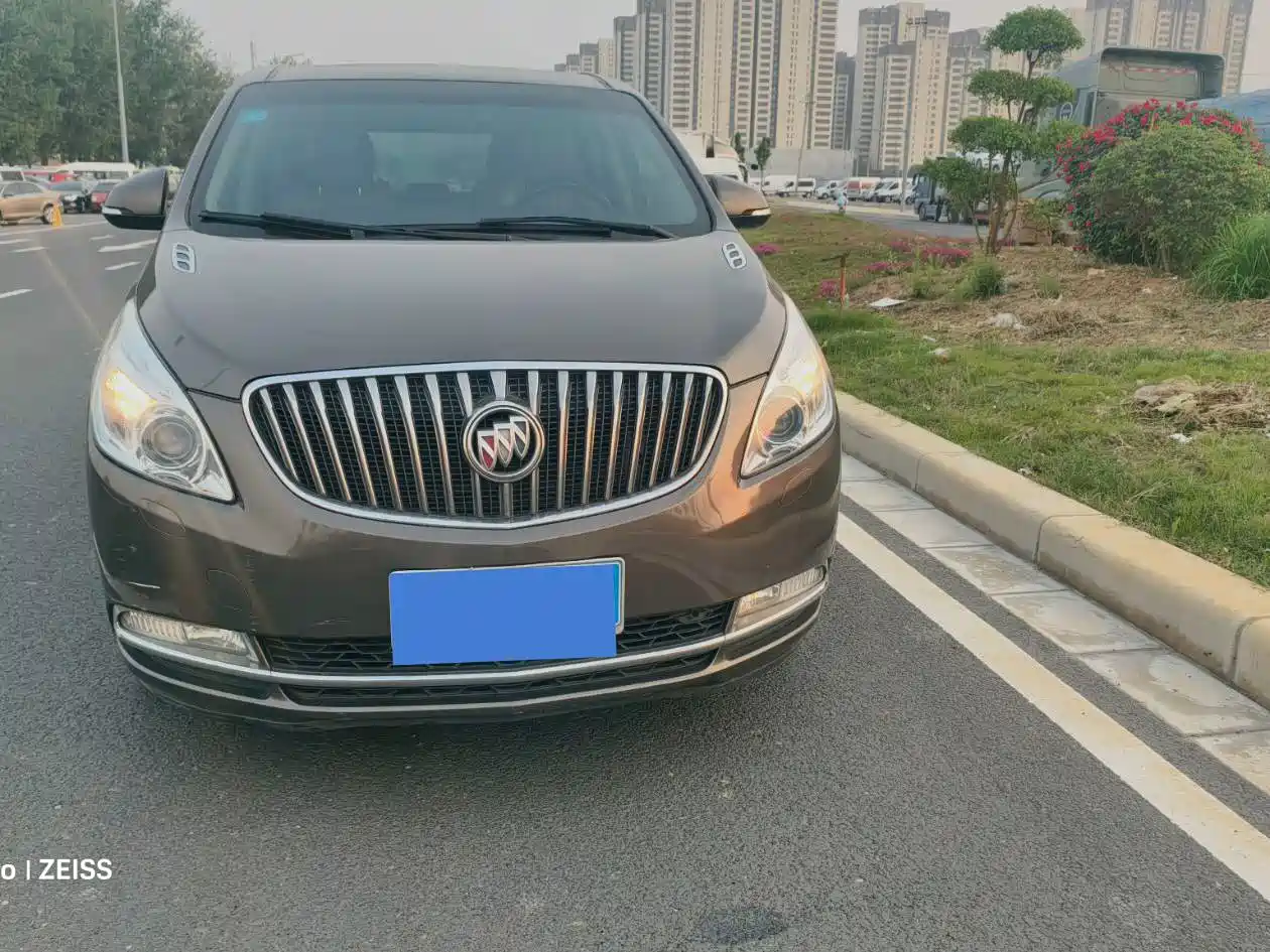 Buick GL8 2014 3.0L GT Luxury Business Elegance фото 3