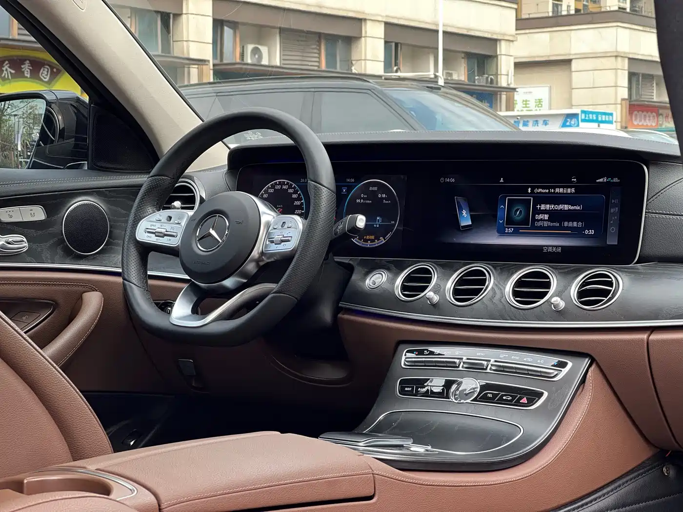 Mercedes-Benz E-Class 2019 E 300 L Sport Fashion фото 15