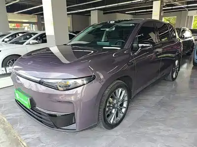 Leapmotor C10
