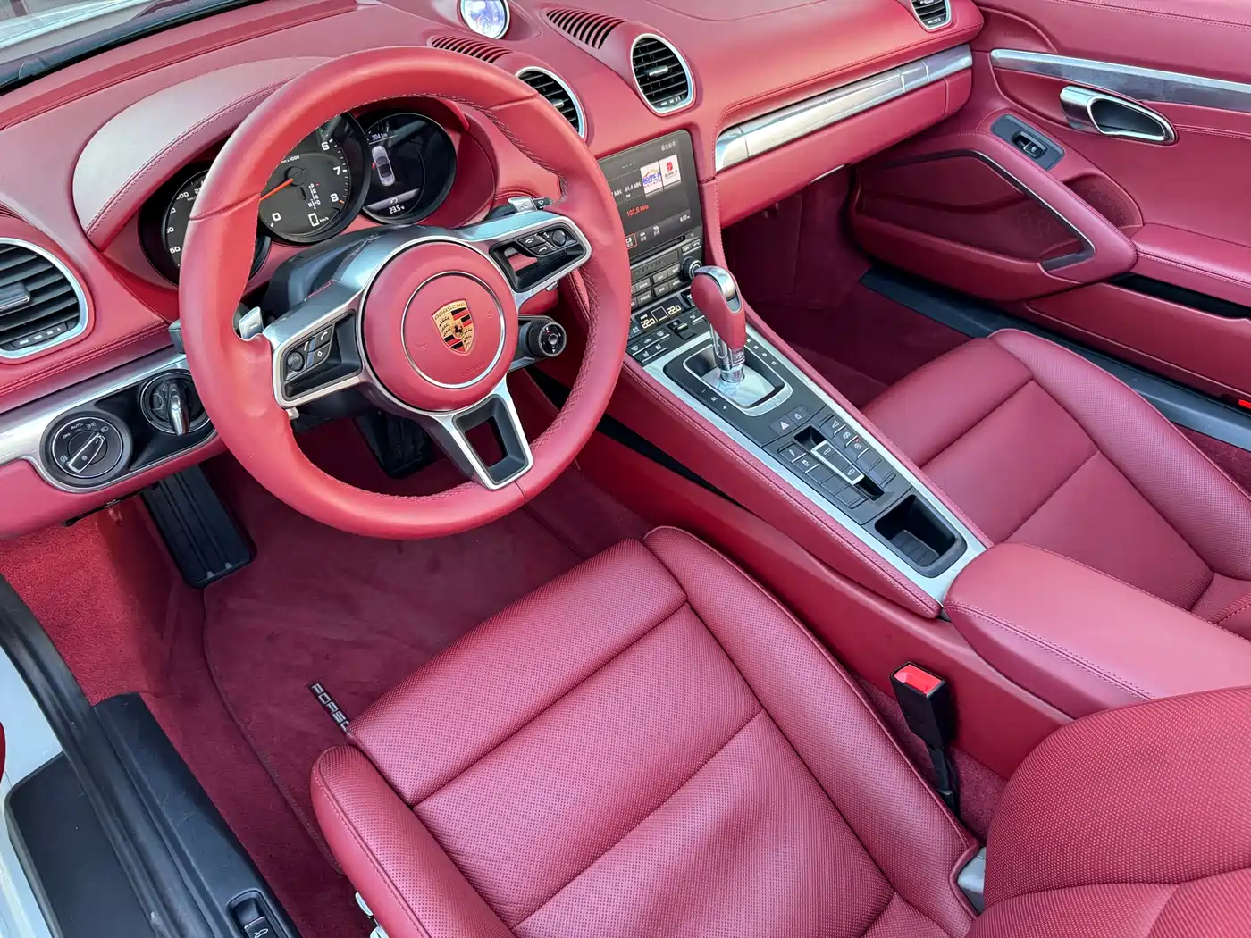 Porsche 718 2022 Boxster 2.0T фото 15