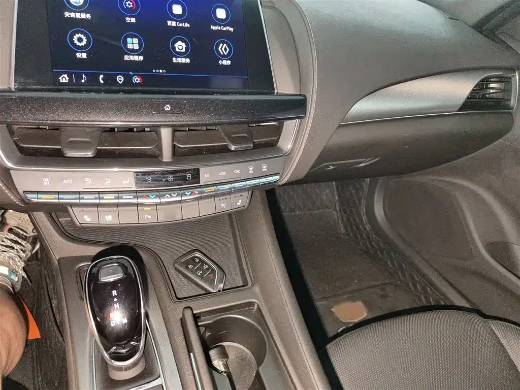 Cadillac CT5 2022 28T Luxury (Standard) фото 2